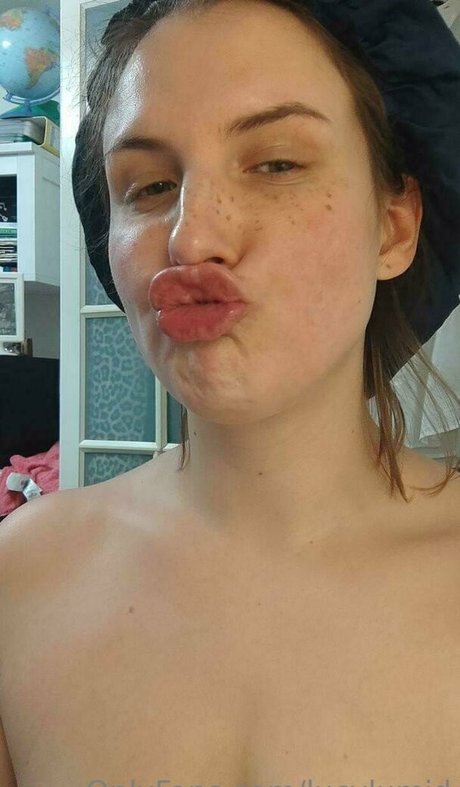 lucylumid hd star pictures