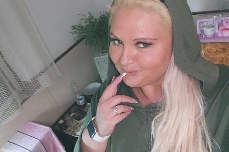 alt girl onlyfans xxx pics