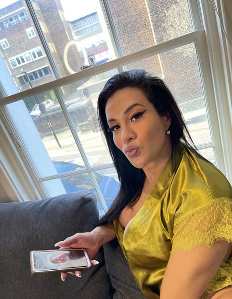 girlfriend onlyfans hot sexy images