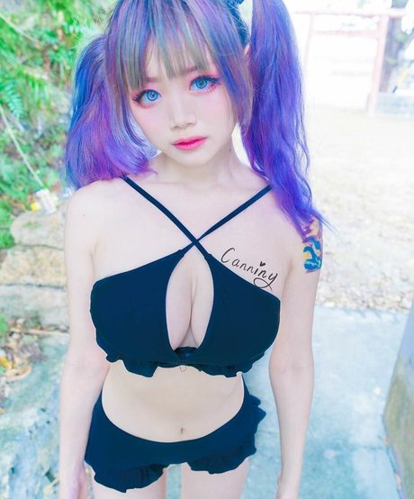 Canniny perfect actress gallery