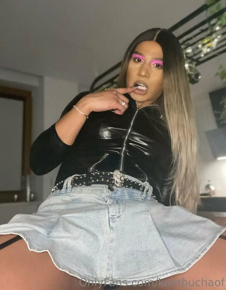 kambuchaof art pornstar images