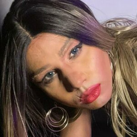 kambuchaof pornstar image