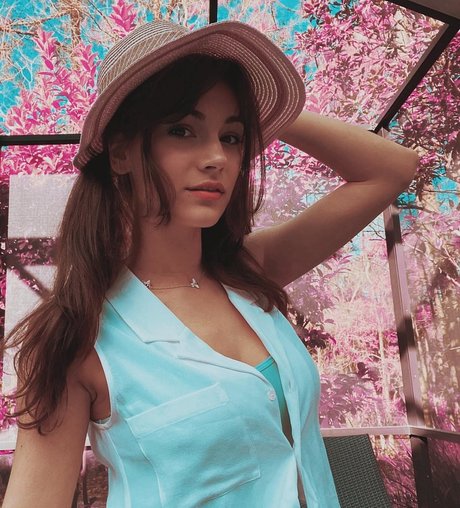 playmate onlyfans top img