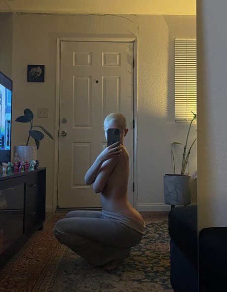 Daisy Delancey hot model gallery