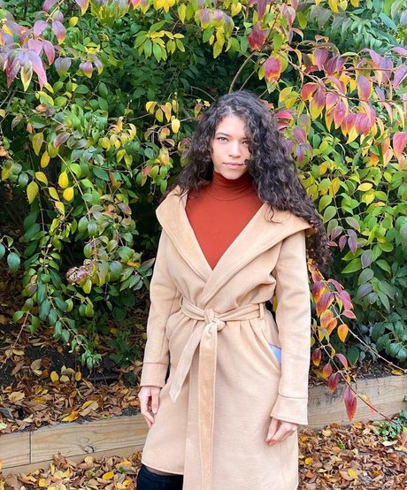 autumn onlyfans sexy image