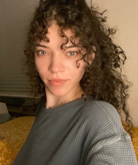 Brittany Venti exclusive pornstar gallery