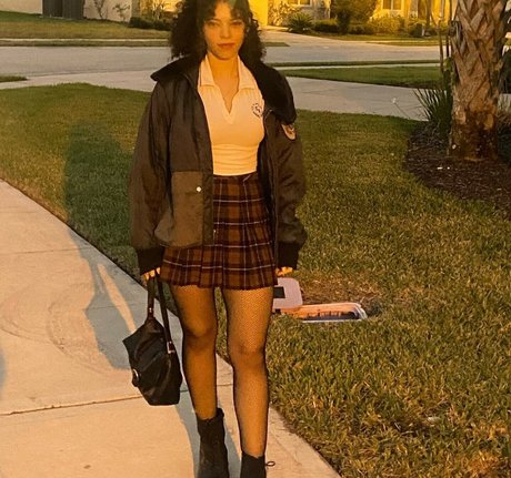 Brittany Venti star pornographic pics