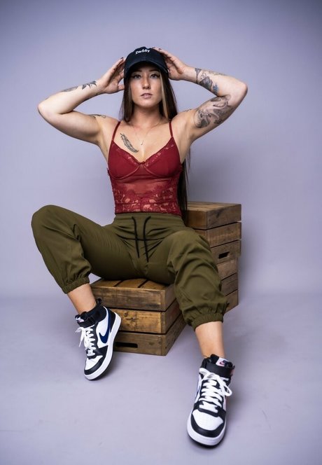 ashlynxdiamond free actress images