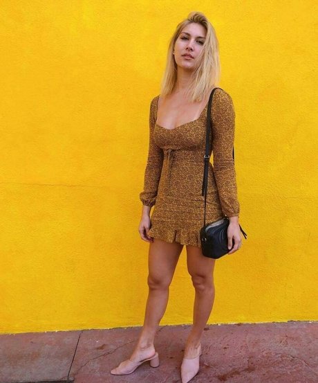 amateur squirt onlyfans art nude pics