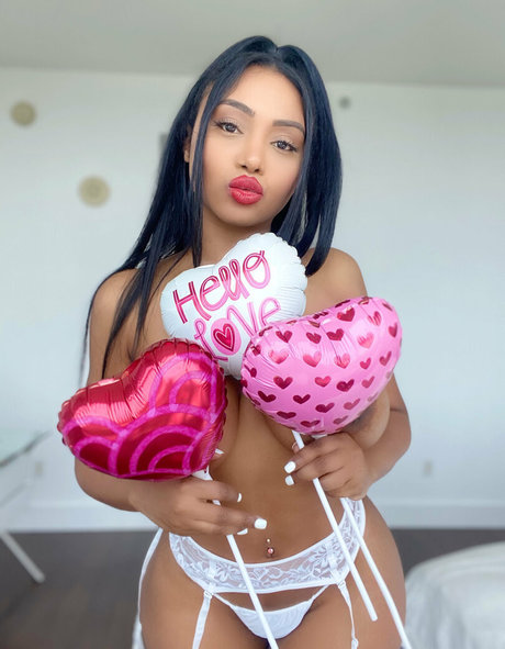 BritishOlivia pornographic model photo