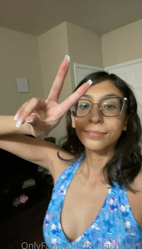 Sona Bella star best pictures