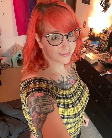 big tits granny onlyfans nude img