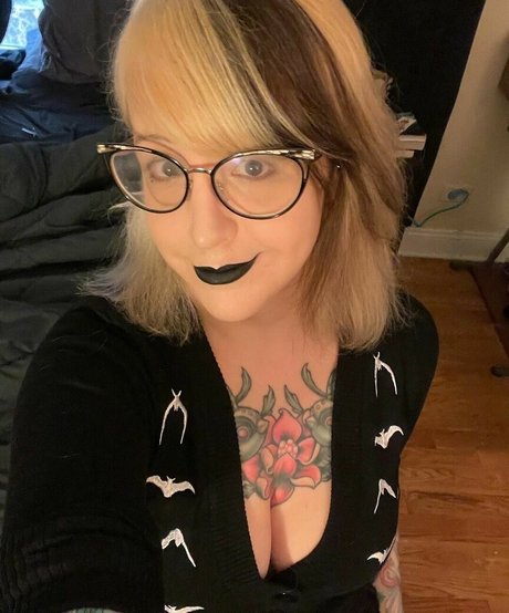 PushingUpRoses nudes pornstar galleries