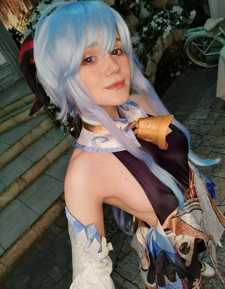 neyrodesufree sexy pornstar image