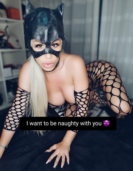 old mom onlyfans free nude pics