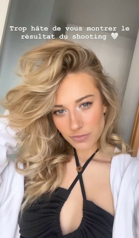 AlaiaJeanneau model nice gallery