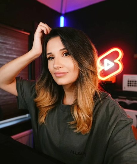 Cadaea pornstar perfect galleries