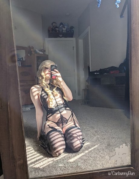 Carbunny pornstar exclusive pictures