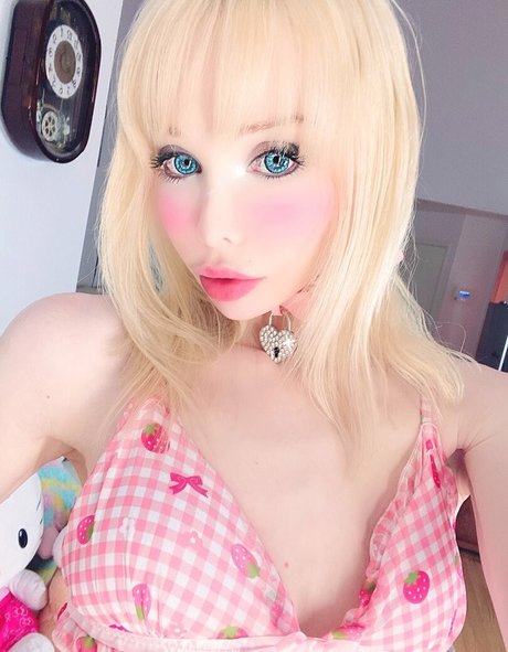 Sarina Valentina perfect model galleries