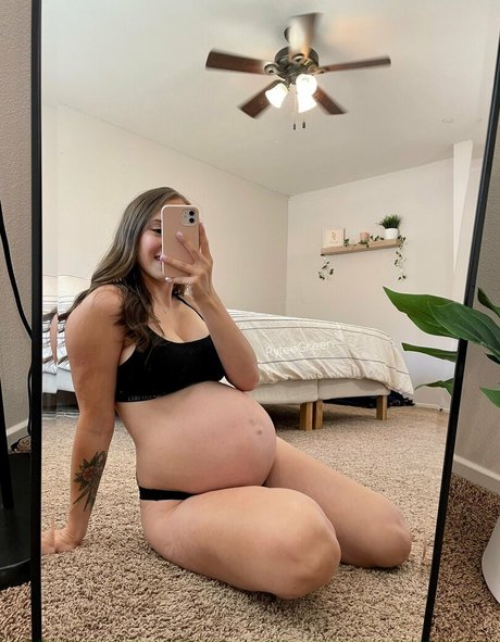 ryleegreenvip pretty pornstar photos