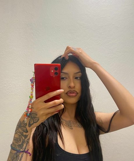 Listapia model naked photos