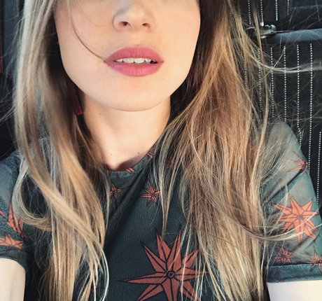 Sara Muller free actress img