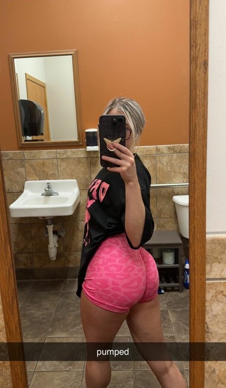 Hailsbee nice pornstar gallery