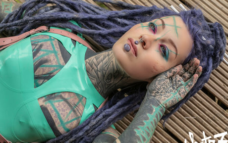 Anuskatzz star naked photos