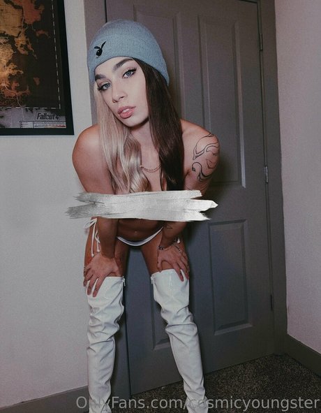 Cosmicyoungster beautiful pornstar image