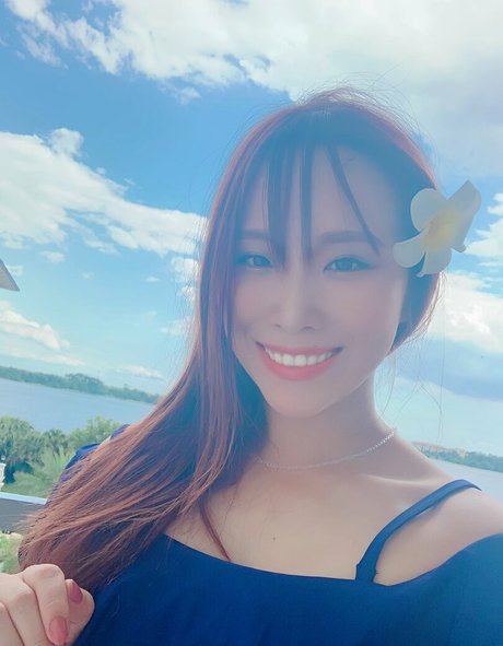 Kairi Sane exclusive actress pics