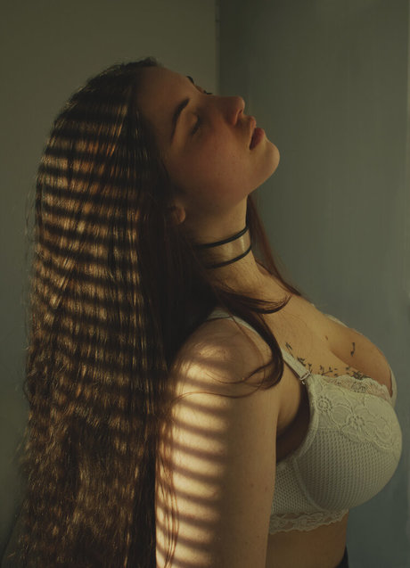 Paloma Piquet high quality actress gallery