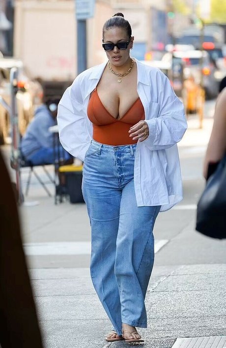 Ashley Graham pornstar art gallery