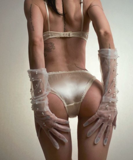 Taylor Zahn pornstar beautiful pic