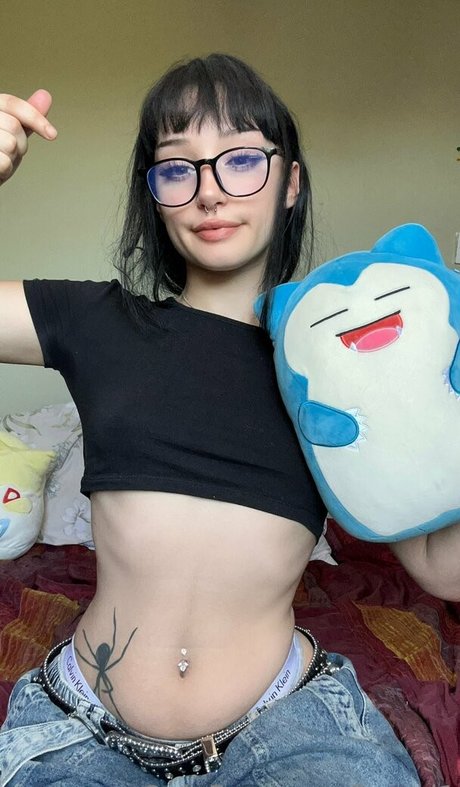 hunni1 model top photo