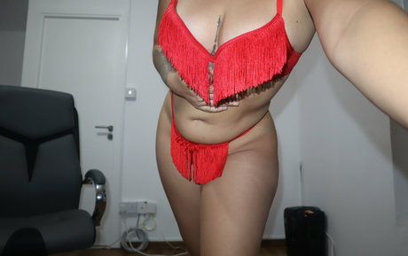 kyliestepsister pornstar pretty image