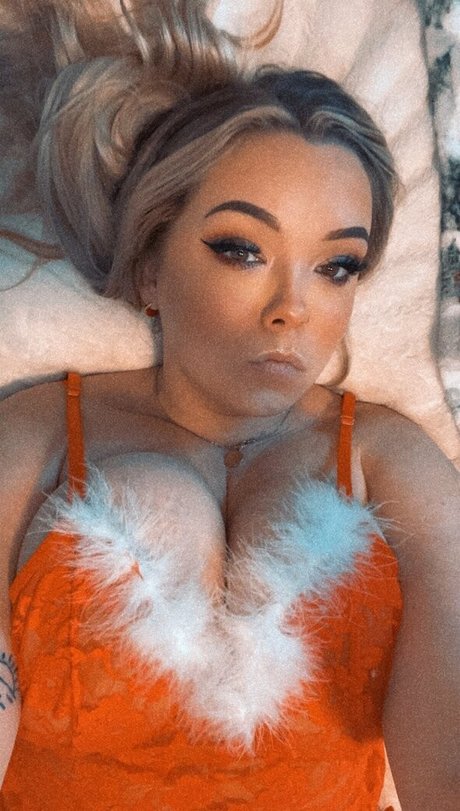 chloenyxxxvip pornstar beautiful pictures