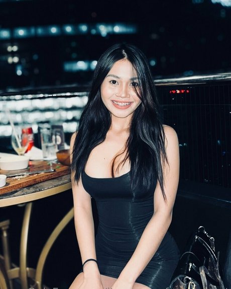 itsmearra freeaccount pornstar top gallery