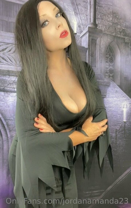 Jordanamanda23 naked model photo