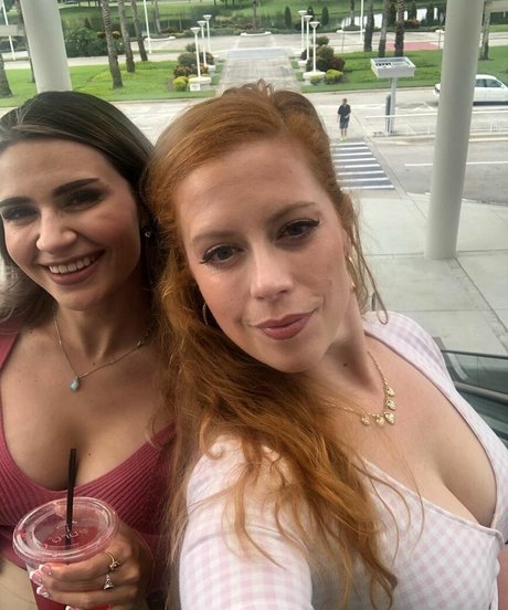 That Star Wars Girl star adult gallery