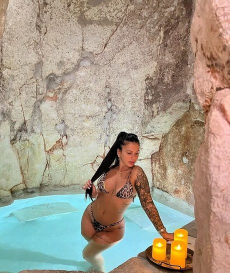 Roberta Stelluccio erotic star photo