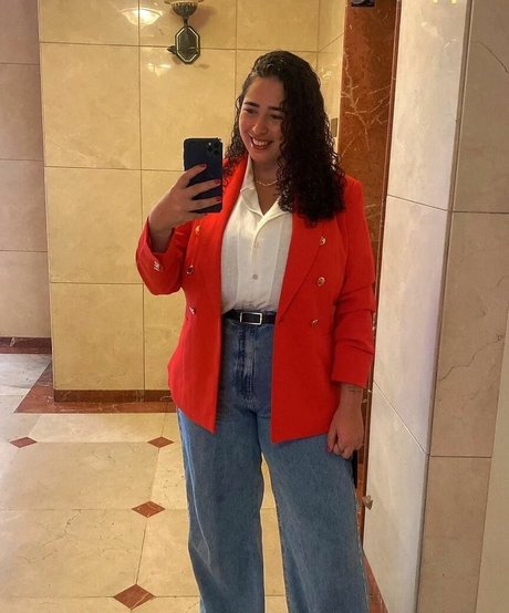 amateur squirt onlyfans free porn picture