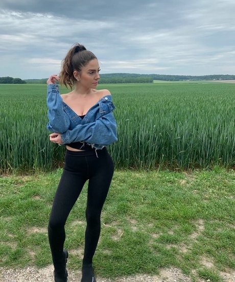 Bella mnz hd star img