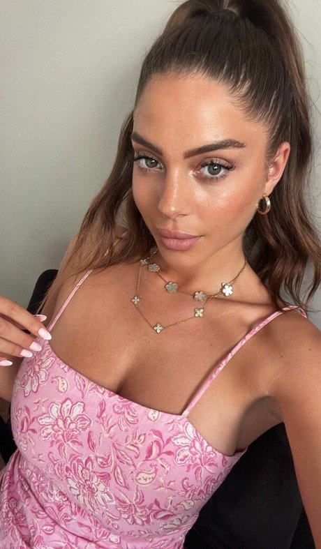 Bella mnz perfect star picture