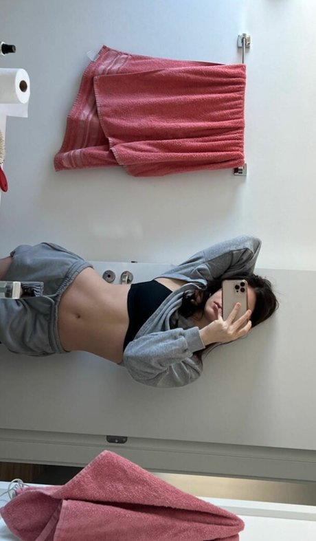 Sofia Santino model exclusive img