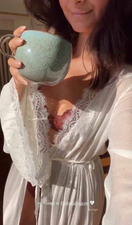 Ischtar Isik adult actress images