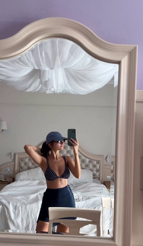 Ischtar Isik star pictures