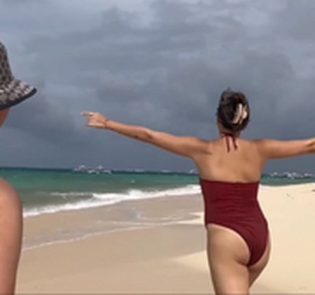 midget nude onlyfans nude pics