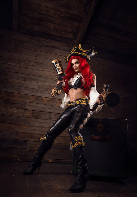 busty redhead onlyfans perfect pic