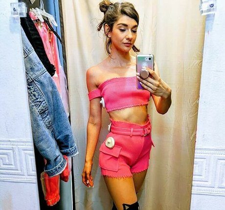 arab pawg onlyfans top pics