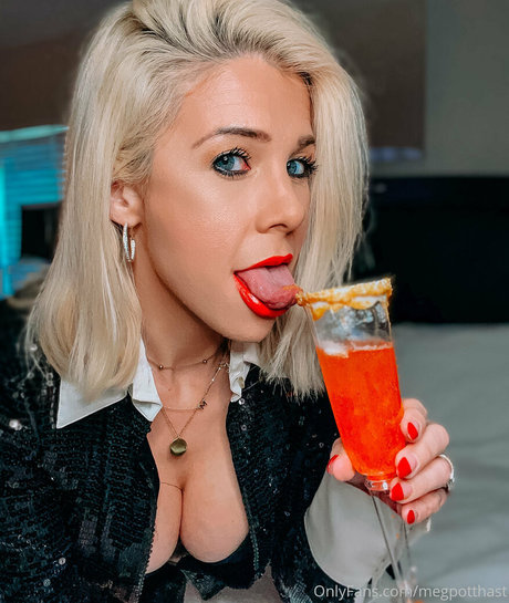 Megan Potthast Quick model image